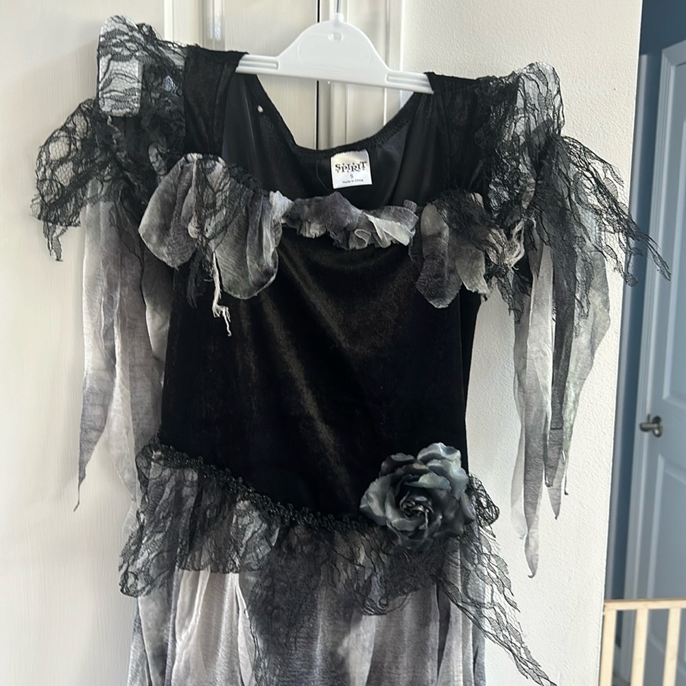 Girls Halloween costume
